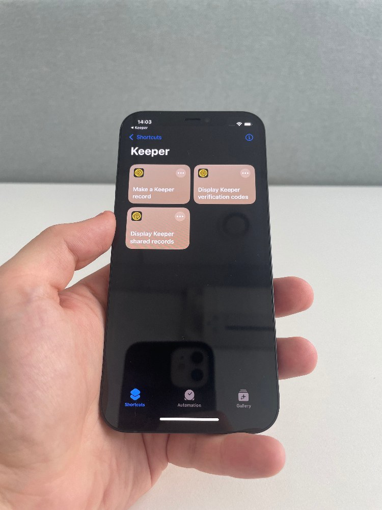 Keeper Siri integration
