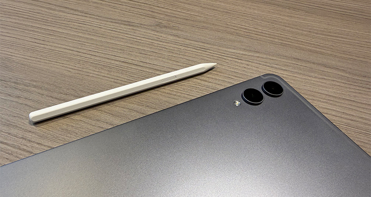 Samsung Galaxy Tab S12 Ultra from the back