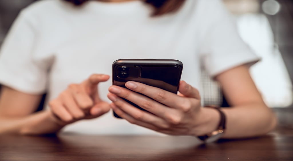 woman-on-phone