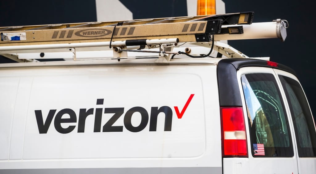 Verizon van