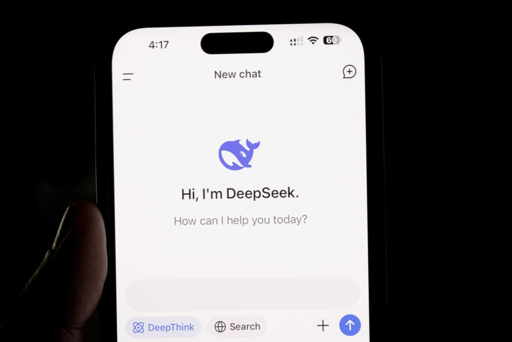 deepseek on iphone