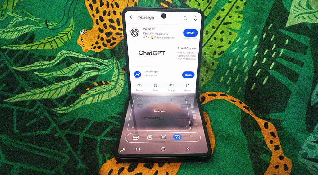 samsung galaxy fold 7 phone front view screen