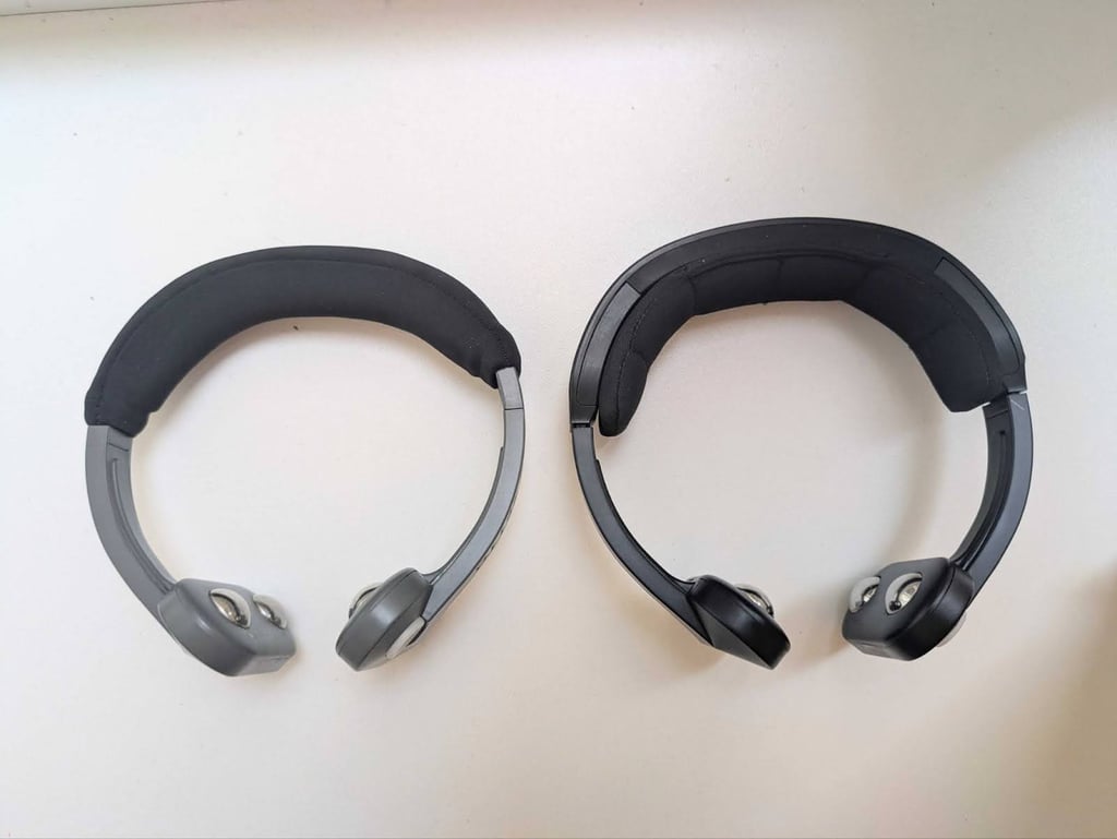 Pulsetto Lite (left) and Pulsetto Fit