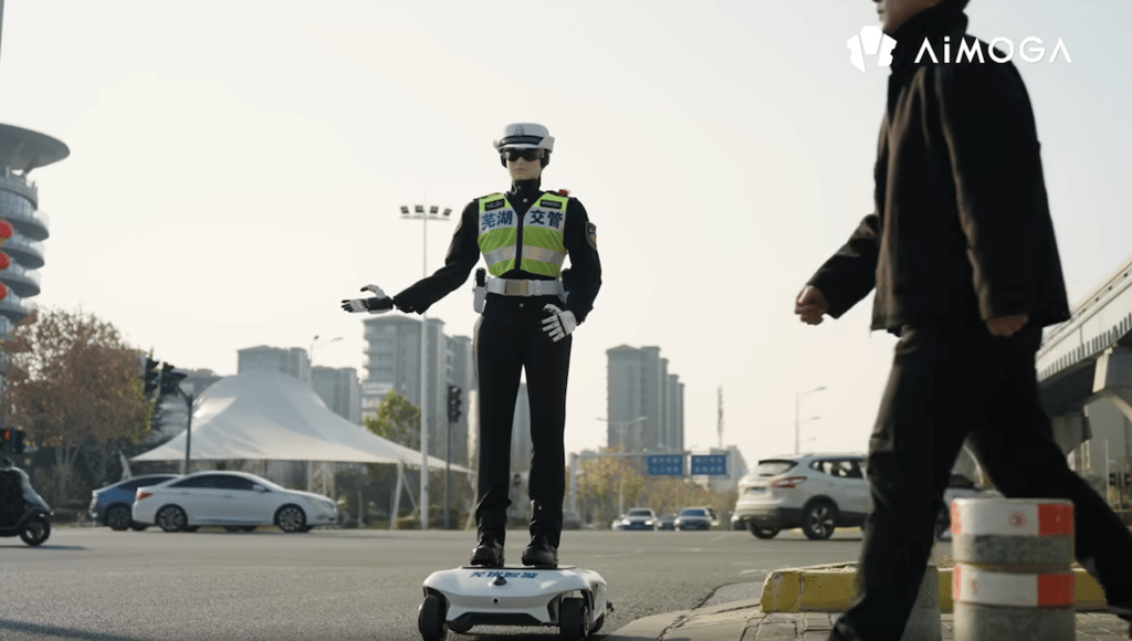 robot-officer