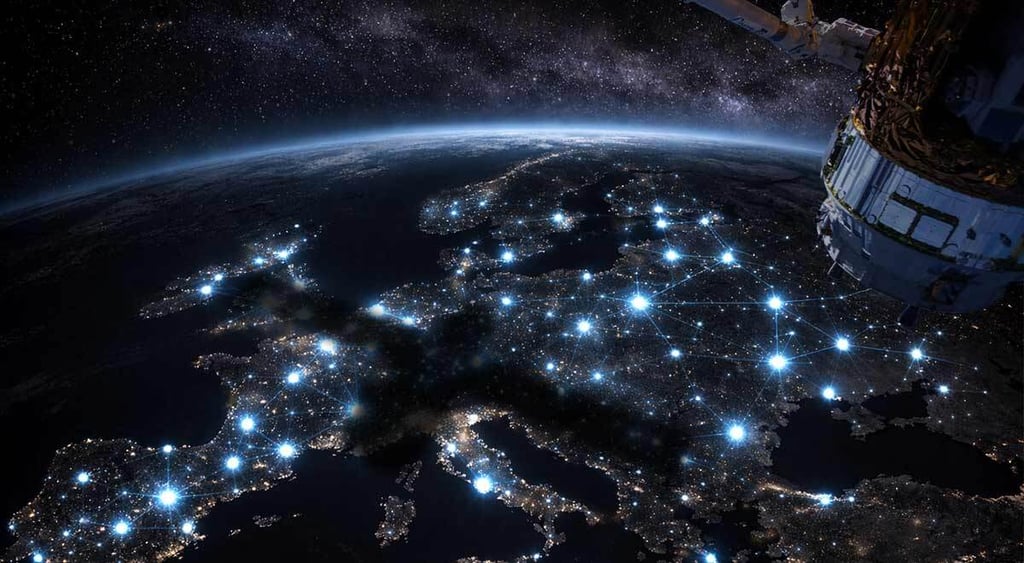 Ein Starlink-Satellit schwebt über der Erde