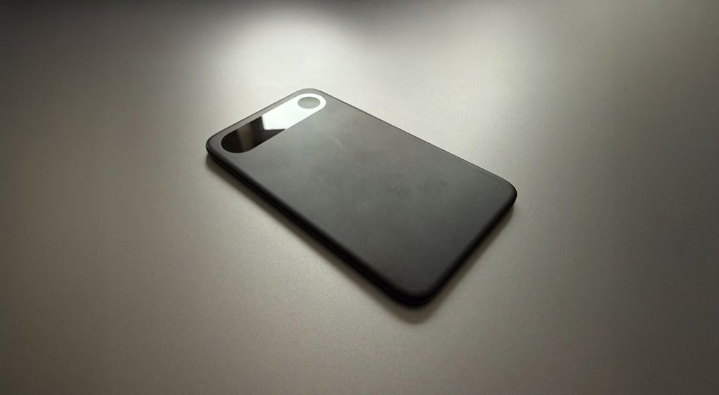 Comulytic AI note taker device