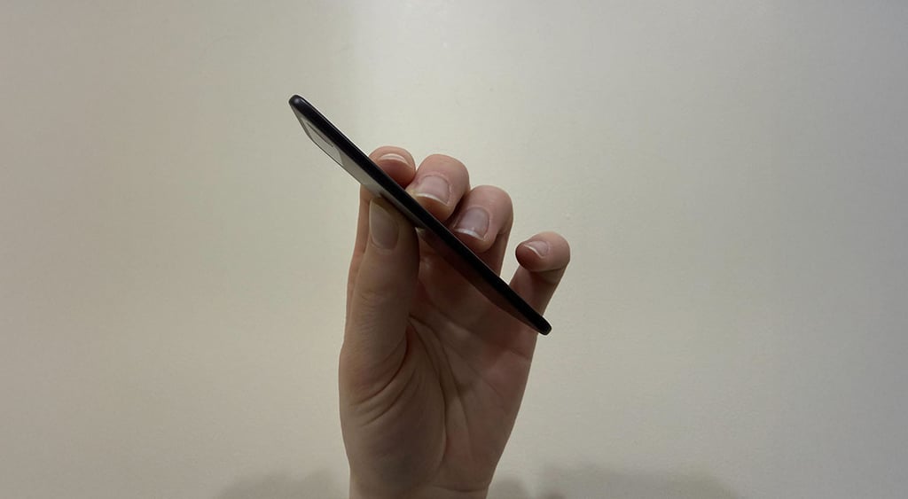 Comulytic Pro device thickness