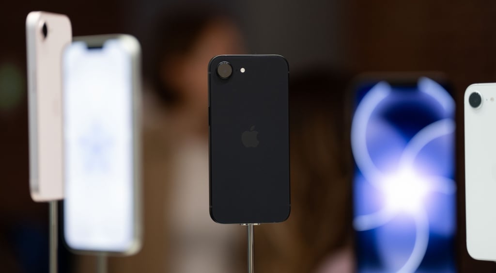 Apple iPhone 17e in black, rose and white