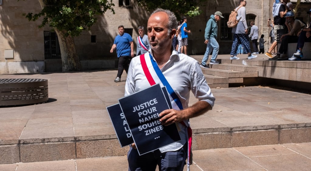 Barles_protest_france