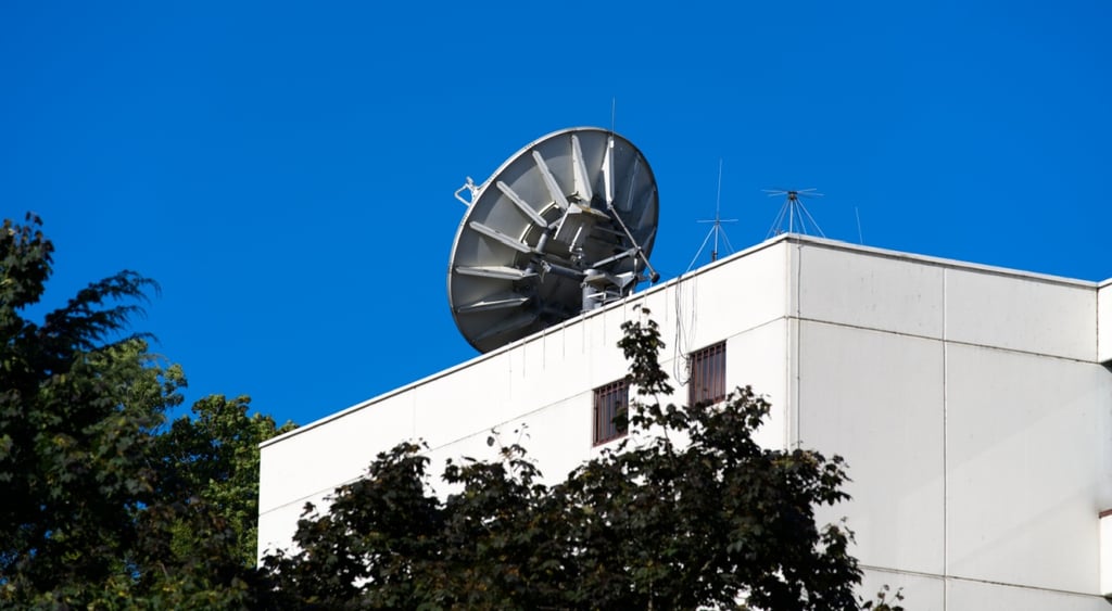 Russian rooftop satellite dish, Geneva