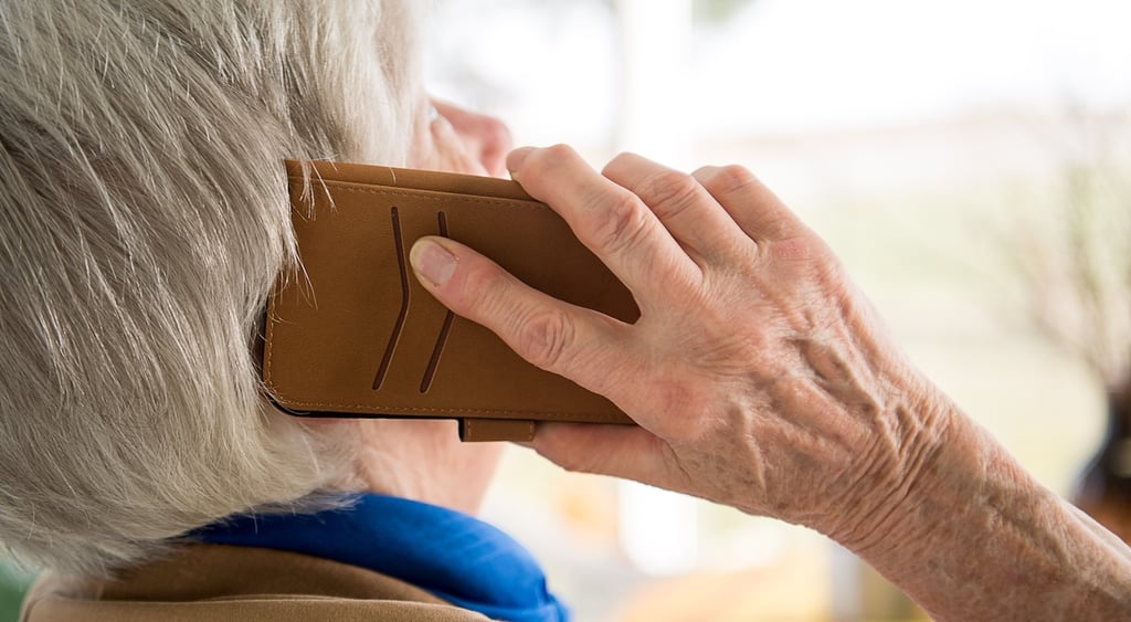 elderly woman phone