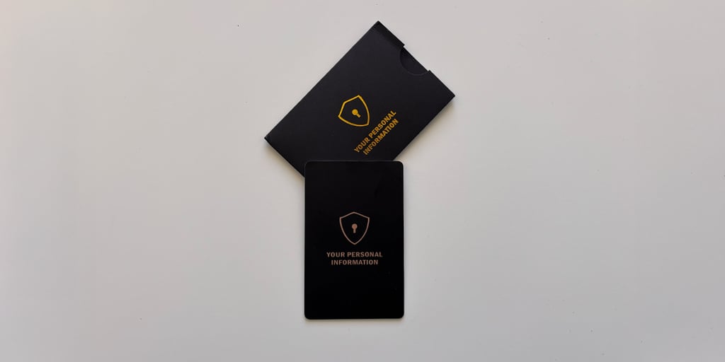 rfid blocking card 01
