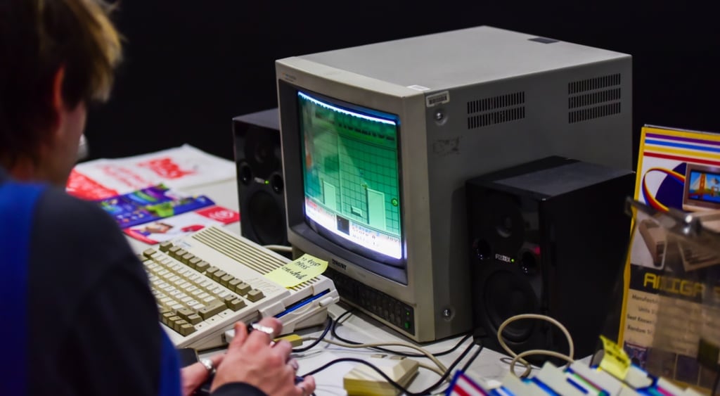 Person using Commodore Amiga 600 PC