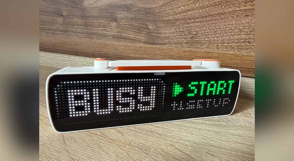 Busy Bar features