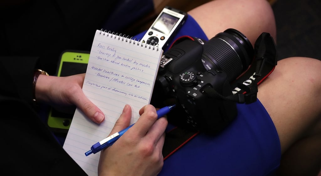 journalist camera pad