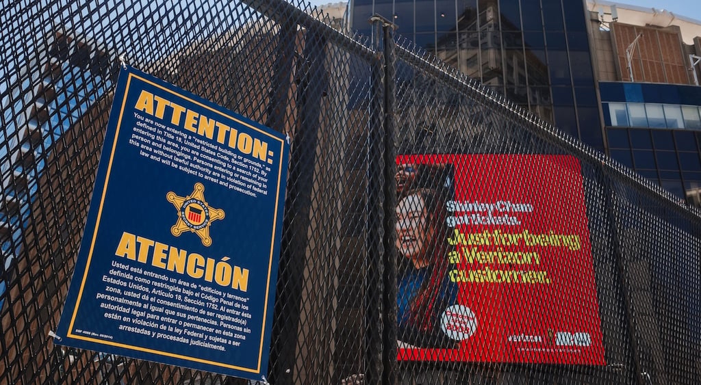 msg attention sign