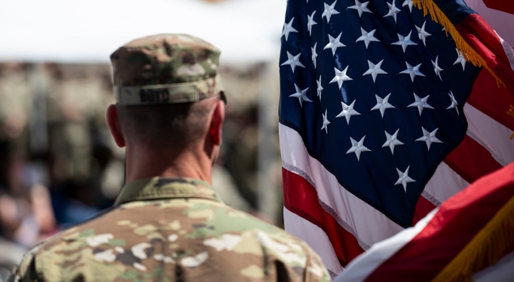 usa_army_soldier_flag
