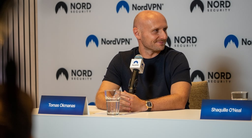 tomas okmanas