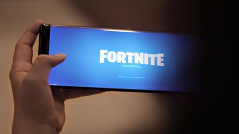 Fortnite loading on mobile