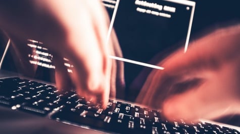 High Speed Computer Keyboard Typing by Professional Hacker