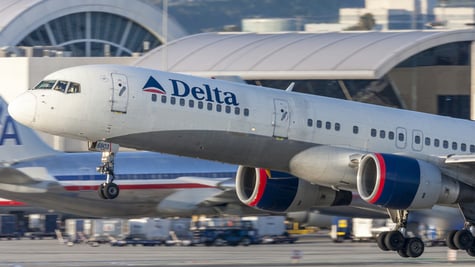 Delta Air Lines Boeing 757 taking off from Los Angeles International Airport