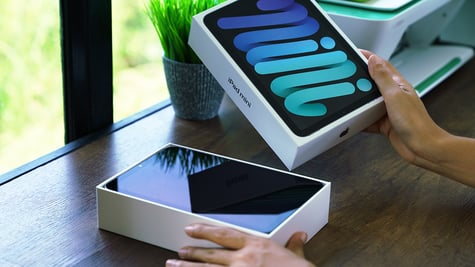 iPads in store
