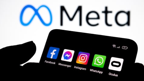 meta-oculus-suspension