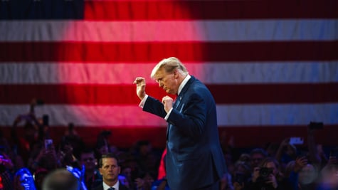 donald-trump-red