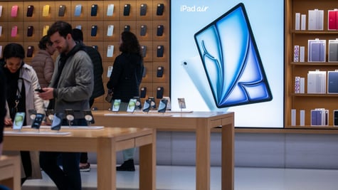iphone apple