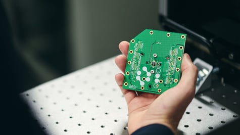 oxford_ionics_chip