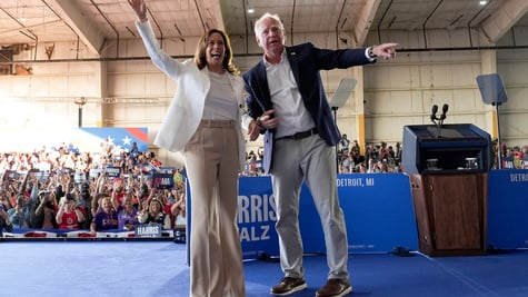 kamala-tim-main