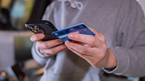 Online investment scam