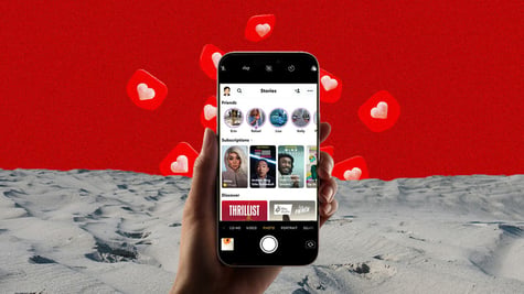 social-media-mirror