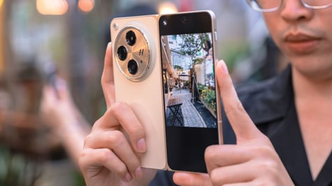 Oppo smartphone