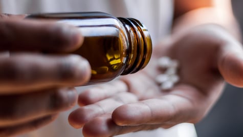 addiction_pills_1224