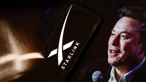 Elon Musk, Starlink