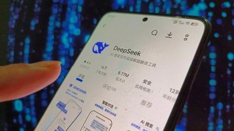 deepseek-phone-finger