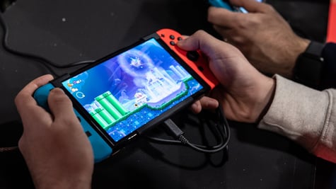 nintendo-switch-gaming-console