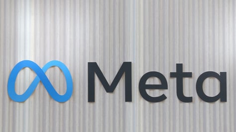 Meta logo 3