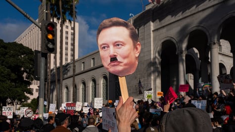 elon-musk-protest
