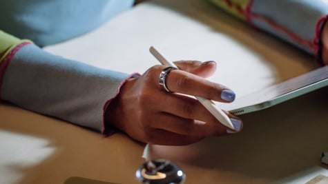 Oura smart ring