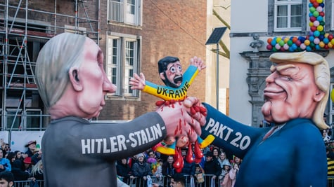 trump putin zelensky dolls, hitler stalin