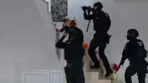 Romaian police raids UK tax scam
