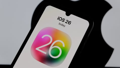 Apple iOS 26