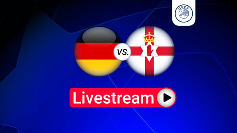 Länderflaggen, Deutschland, Nordirland, blauer Hintergrund, Livestream-Hinweis