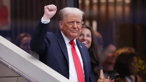 donald-trump-fist-us-open