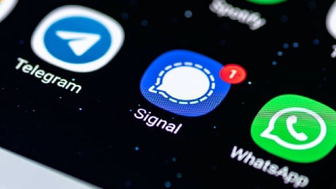 Signal Telegram WhatsApp logos