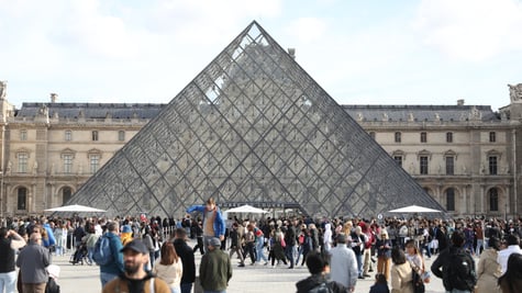 A museum of Louvre