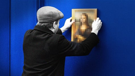 A person hanging Mona Lisa on the wall