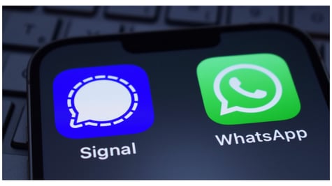 Signal WhatsApp